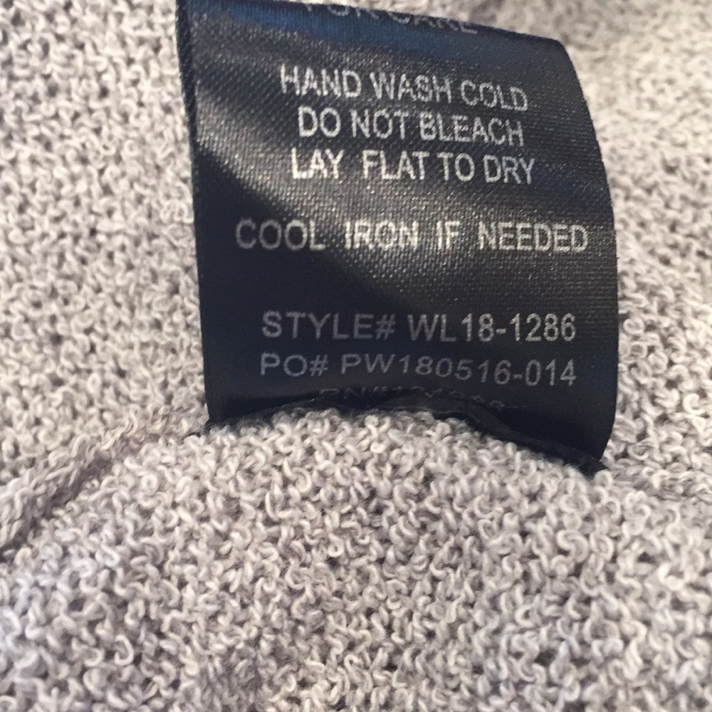 {Wishlist}Size Large Long Bell Sleeve Tie Top - Picture 4 of 4